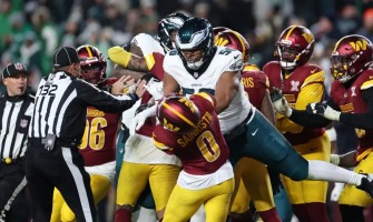 Eagles Break 21-Year Curse