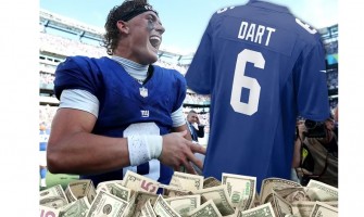 Giants fans swoon over new face