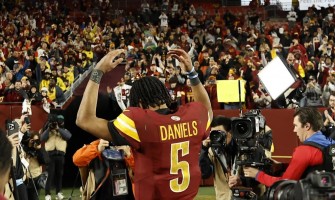 Jayden Daniels rewrites NFL records